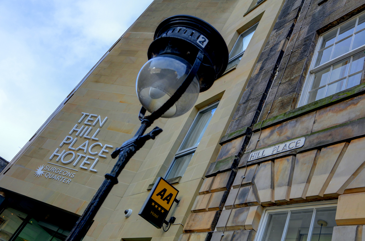 Ten Hill Place Hotel Grounds And Hotel 23 84207 (2)