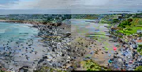 Channel Island Coastal Breaks