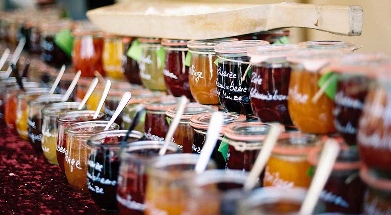 Loch Lomond Shores Market